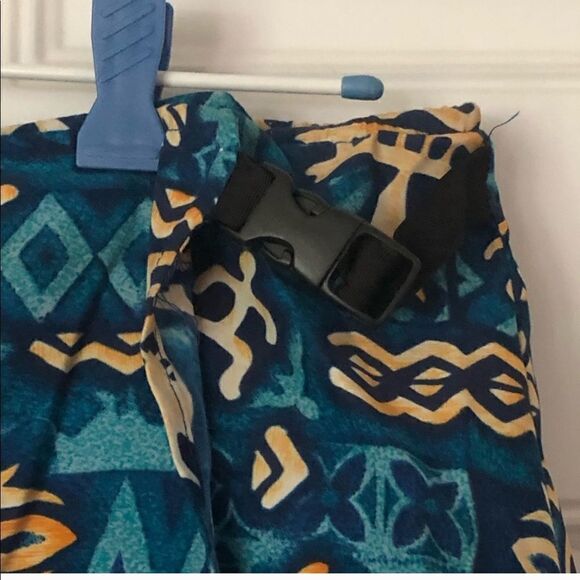 EXCELLENT CONDITION WOMEN’S SMALL TERRY WRAP AROUND HAWAIIAN PRINT BIKE SKIRT - Picture 4 of 9